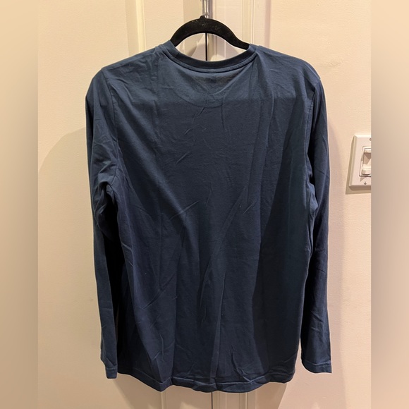 Like-new long sleeve cotton Adidas tee, size M - Picture 2 of 2